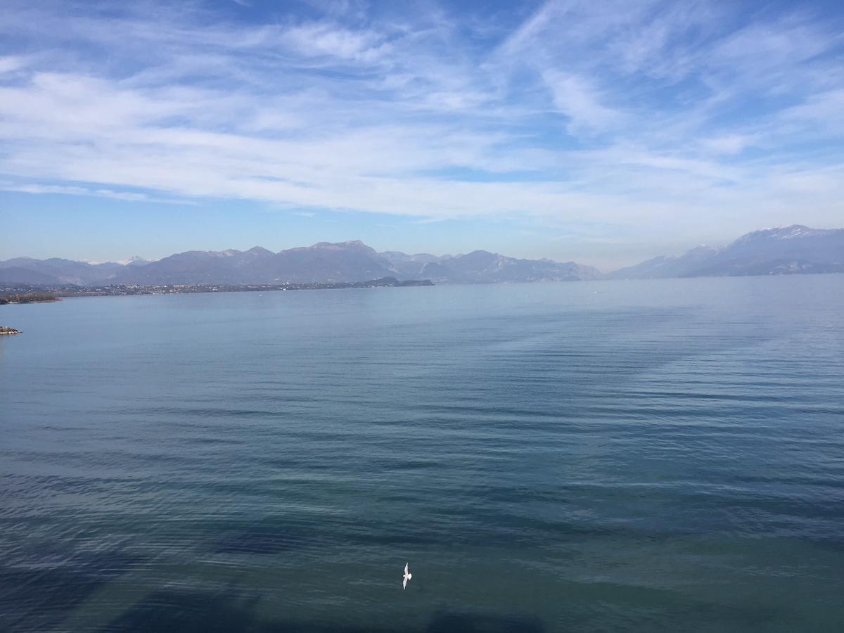 Hotel Estee Desenzano del Garda Kültér fotó