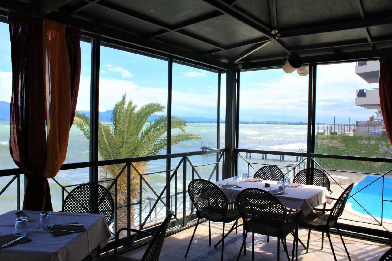 Hotel Estee Desenzano del Garda Kültér fotó