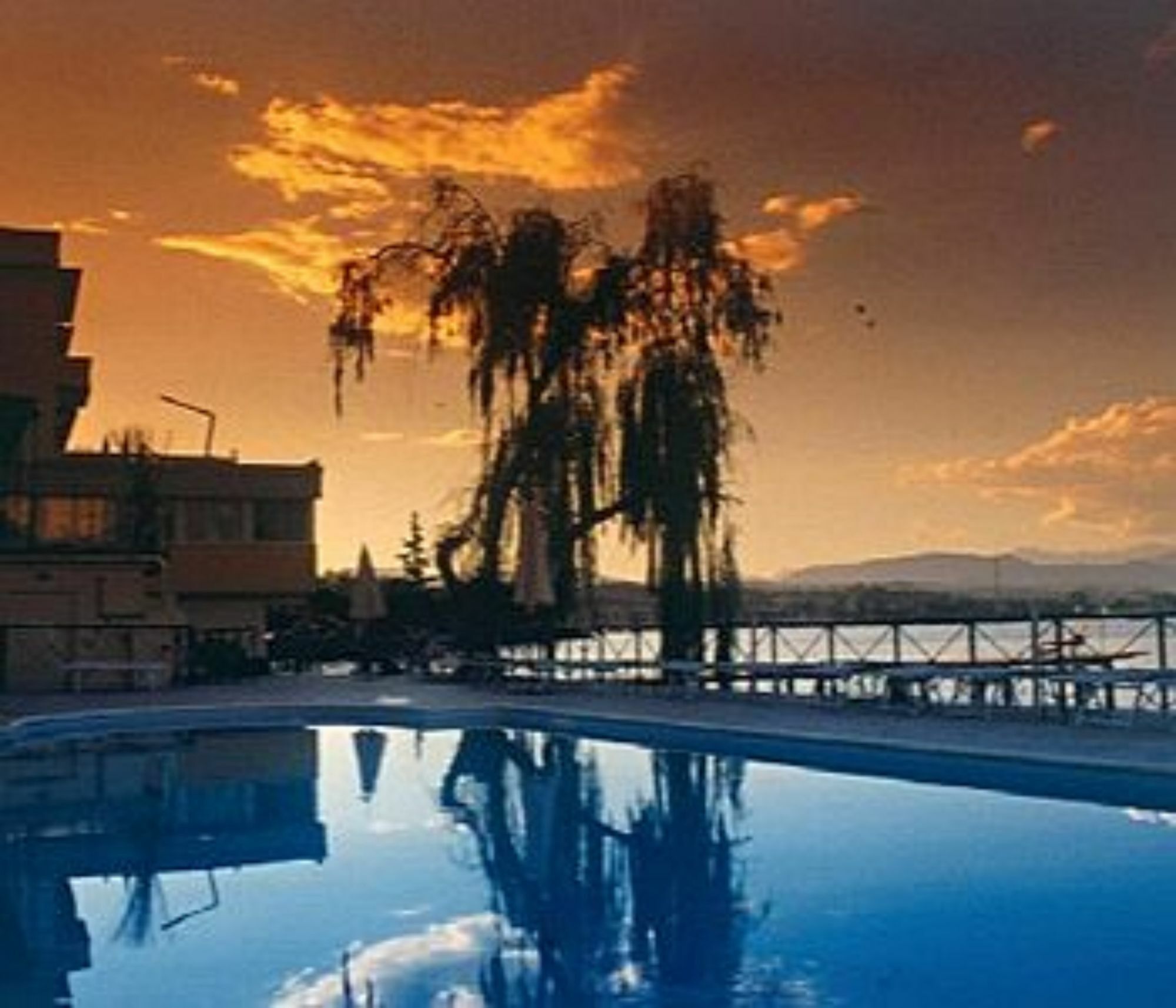 Hotel Estee Desenzano del Garda Kültér fotó